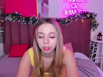 Tessaadorable  live sex cam