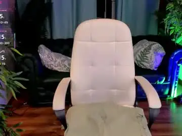 Caty_cuddly  live sex cam