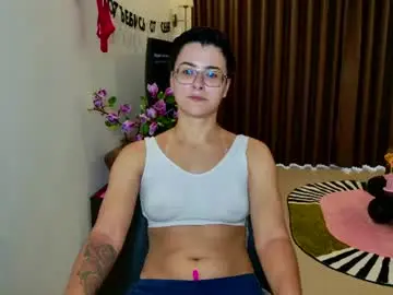 Chloe_x_  live sex cam