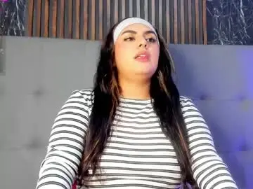 Cristallsweett  live sex cam