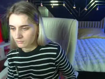 Diamondnina  live sex cam