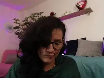 Elliee1  live sex cam