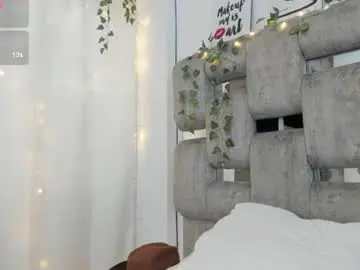 Emmybellamy  live sex cam