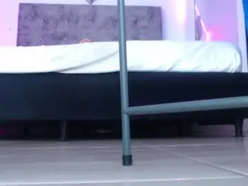 Forbiddencougar  live sex cam