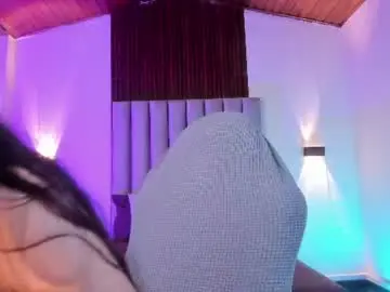 Laurenpeace23  live sex cam