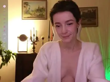 Litllle_alis_a  live sex cam