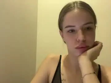 Moonveil_  live sex cam