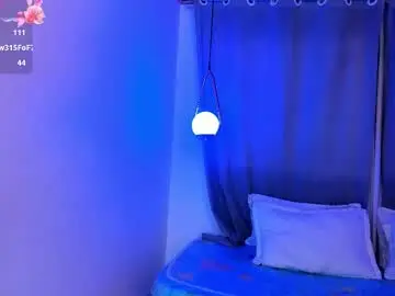 Nixiesterling  live sex cam