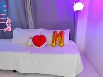 Nixiesterling  live sex cam
