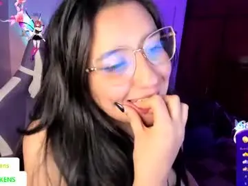 Tellme_maddie  live sex cam