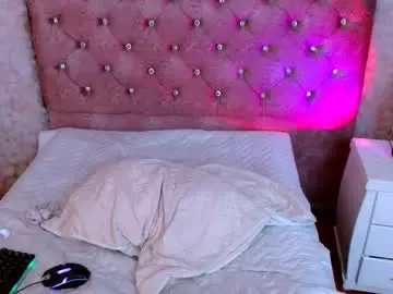 Viky_evanss  live sex cam