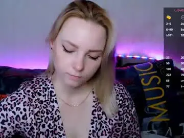 _pando4ka_  live sex cam