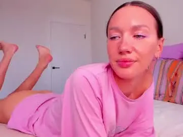 Awgustina_sweetheart22  live sex cam