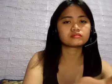 Clementineperniciaro  live sex cam