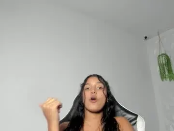 Dakota_x18  live sex cam