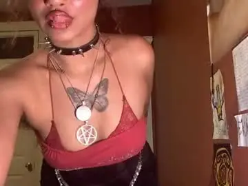 Erissatana  live sex cam