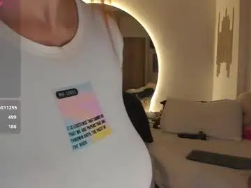 Estudiosnia  live sex cam