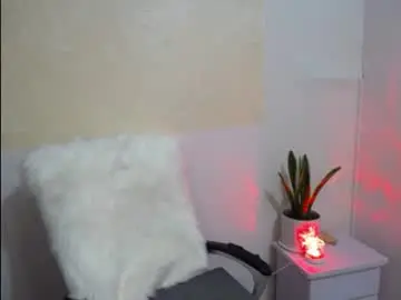 Forest2029  live sex cam