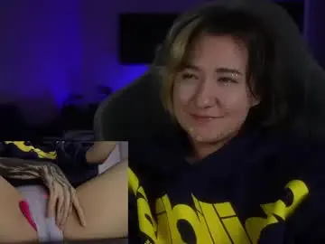 Iam_meg  live sex cam