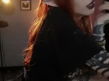 Insania_999  live sex cam