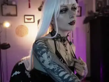 Insania_999  live sex cam