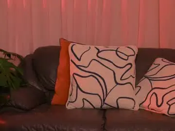 Kjfucks  live sex cam
