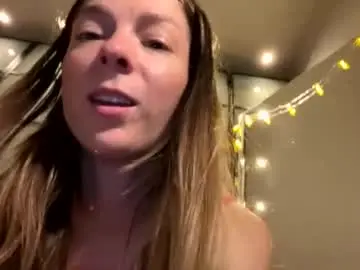 Lil_uff  live sex cam