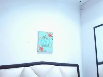 Linger_3_9  live sex cam