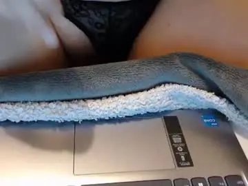 Lottie_bee  live sex cam