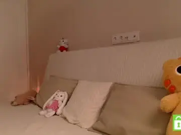 Lulu_moons  live sex cam