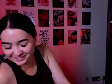 Milamiuuu  live sex cam