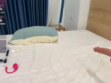 Milkimura  live sex cam