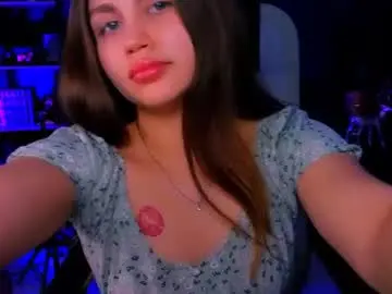 Misstessaglow  live sex cam