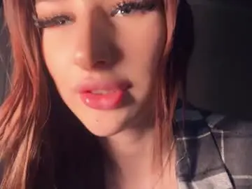 Rocheldeforest  live sex cam