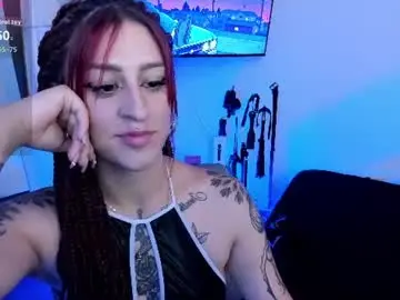 Sofi_f_w  live sex cam
