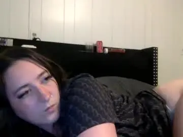 Summerlee9  live sex cam