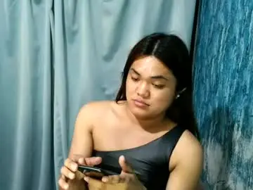 Urhottie_bella  live sex cam