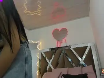 Valenbloom_tay  live sex cam