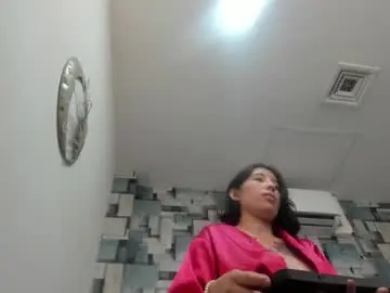 Violeta_cute18  live sex cam