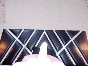 Agathasamuels  live sex cam