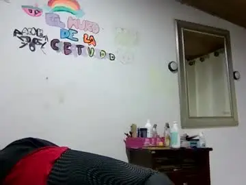 Ezlngirl  live sex cam