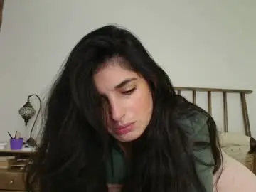 Hollyshit_  live sex cam