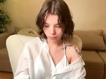 Minnalenoch  live sex cam