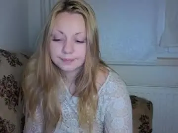 Mirahardmanxx  live sex cam