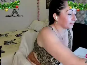 Nata_paris  live sex cam