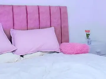 Ariesvelvett  live sex cam