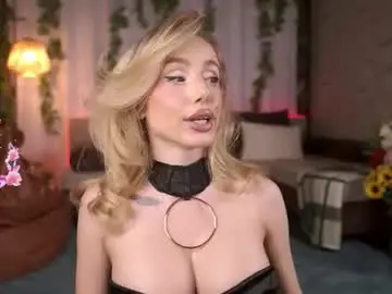 Babyyyluna  live sex cam