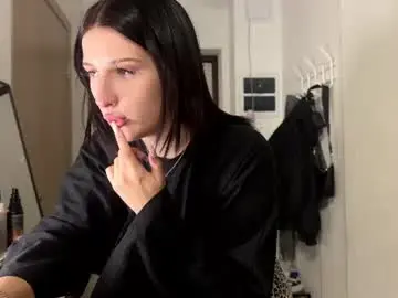 Collenebragg  live sex cam