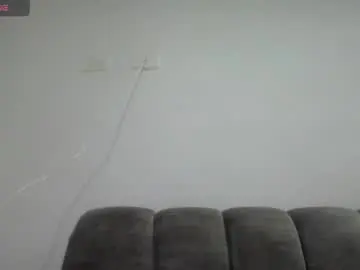 Emilyhines__  live sex cam