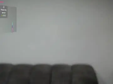 Emilyhines__  live sex cam
